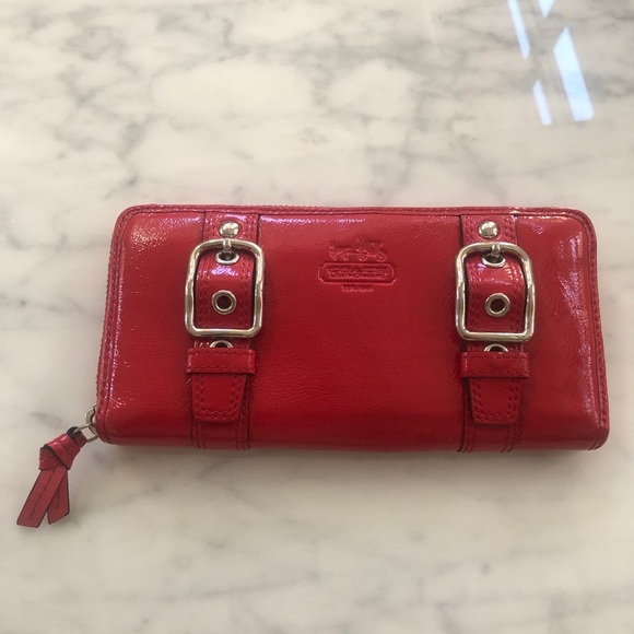 Coach Handbags - COACH WALLET